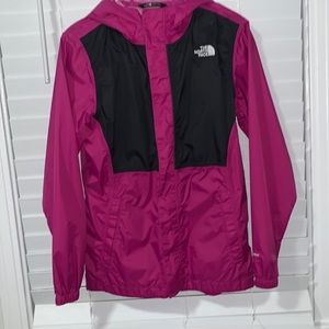 North face girls windbreaker XL